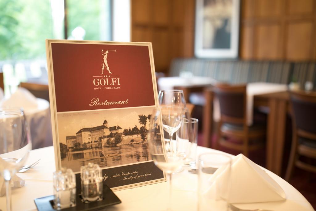 Hotel Golfi Podebrady Exterior photo